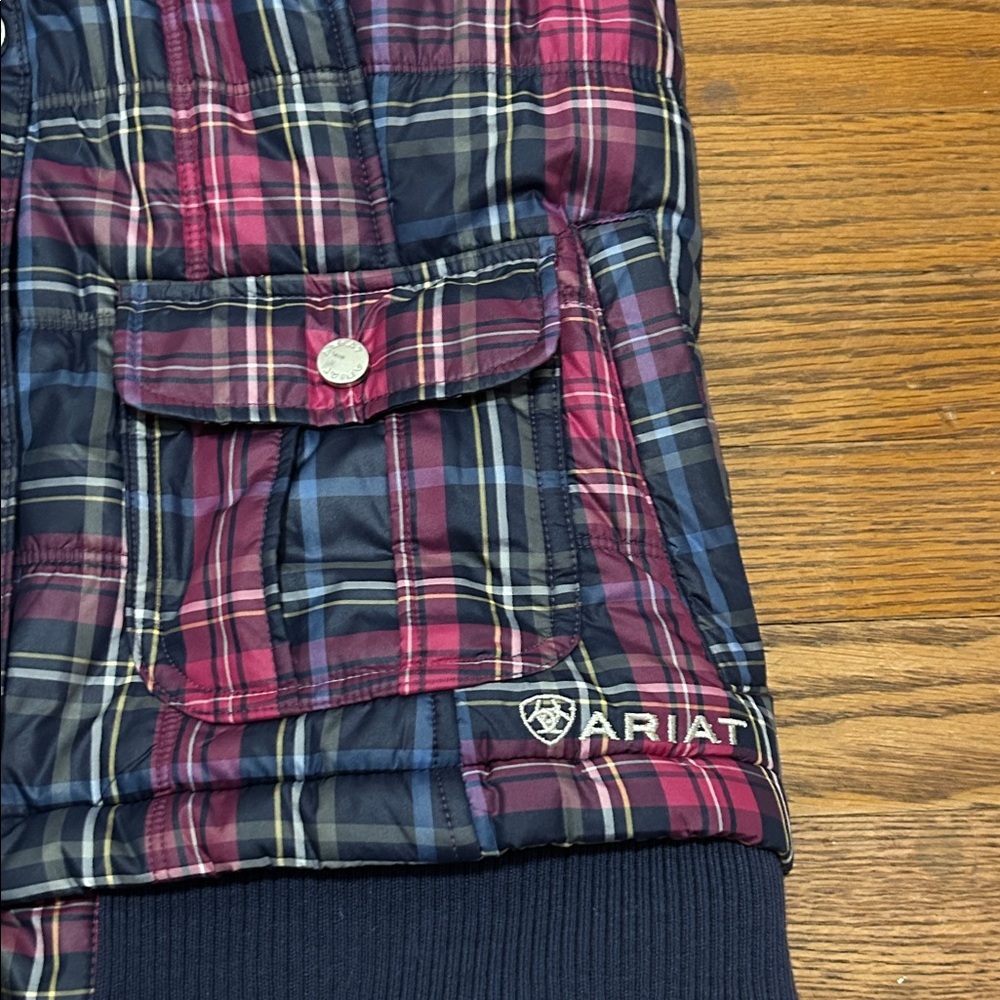 Ariat Vest Women’s L Blue/Pink Plaid Faux Fur Detachable Hood Quilted Western - Picture 6 of 13